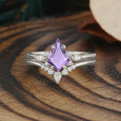 Classic Retro Luxury 4-Prong Kite-Cut Natural Amethyst Stackable Ring Set