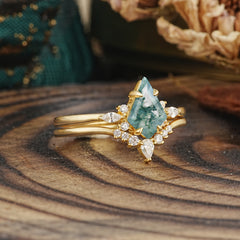 Classic Retro Luxury 4-Prong Kite-Cut Natural Moss Agate Stackable Ring Set