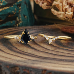 Classic Retro Luxury 4-Prong Kite-Cut Natural Black Onyx Stackable Ring Set