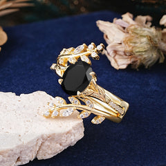 Delicate Leaf Embellished 4 - Prong Oval - Cut Black Onyx Ring Sets
