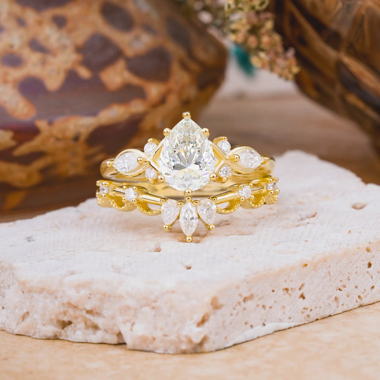 6 Prong Romantic Vine Themed Pear Cut Moissanite Rings