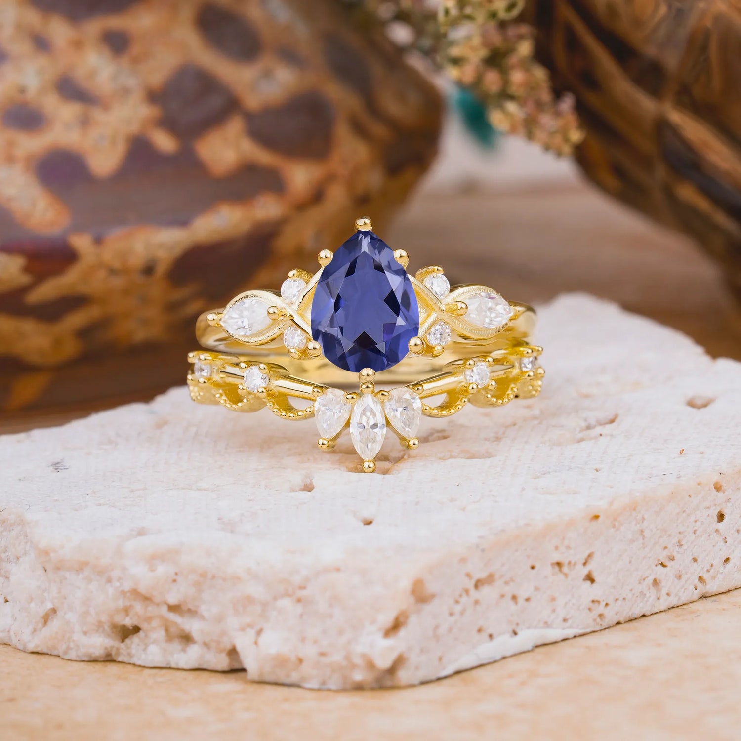 6 Prong Romantic Vine Themed Pear Cut Tanzanite Bridal Ring Set