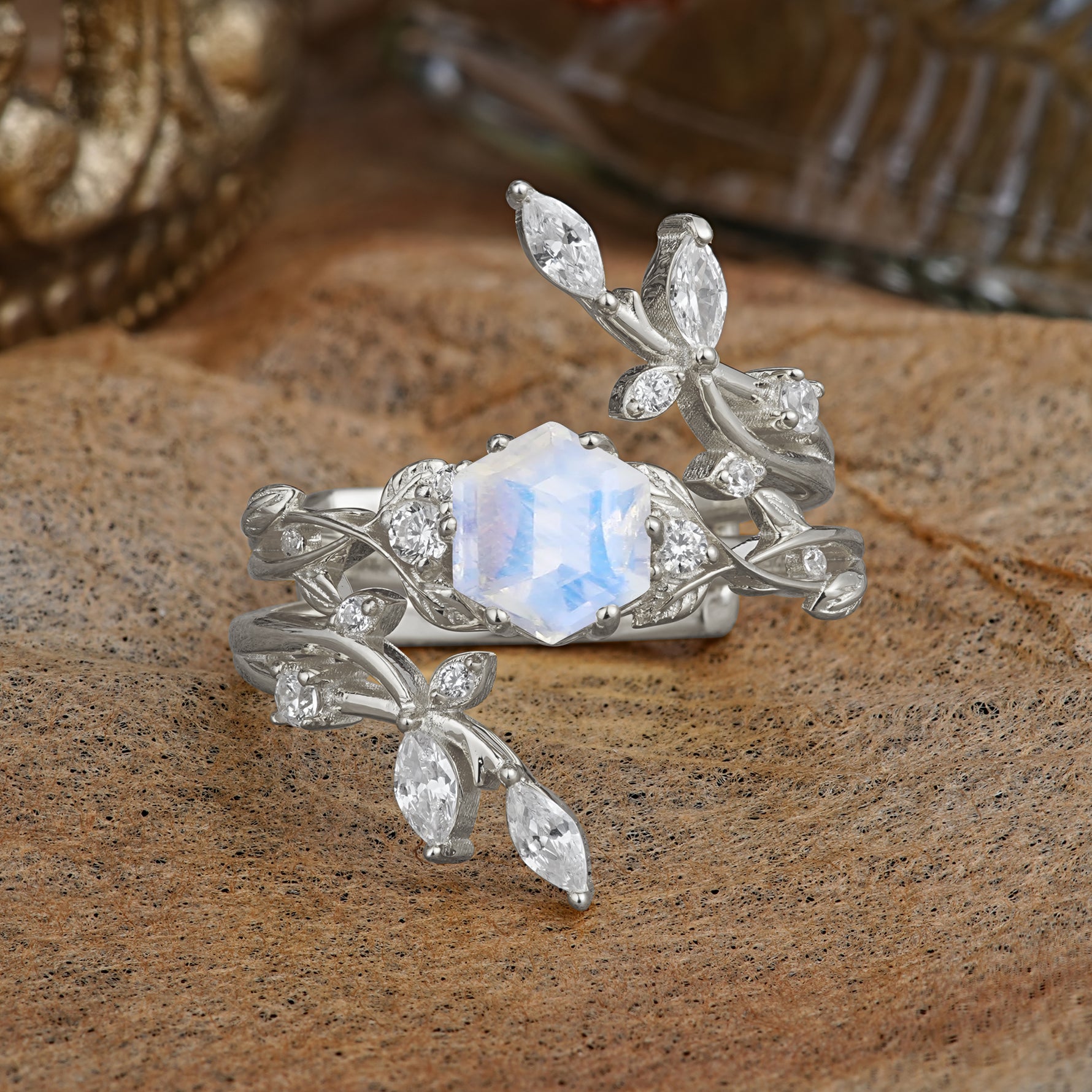 SR17146 Moonstone Ring - Additional view