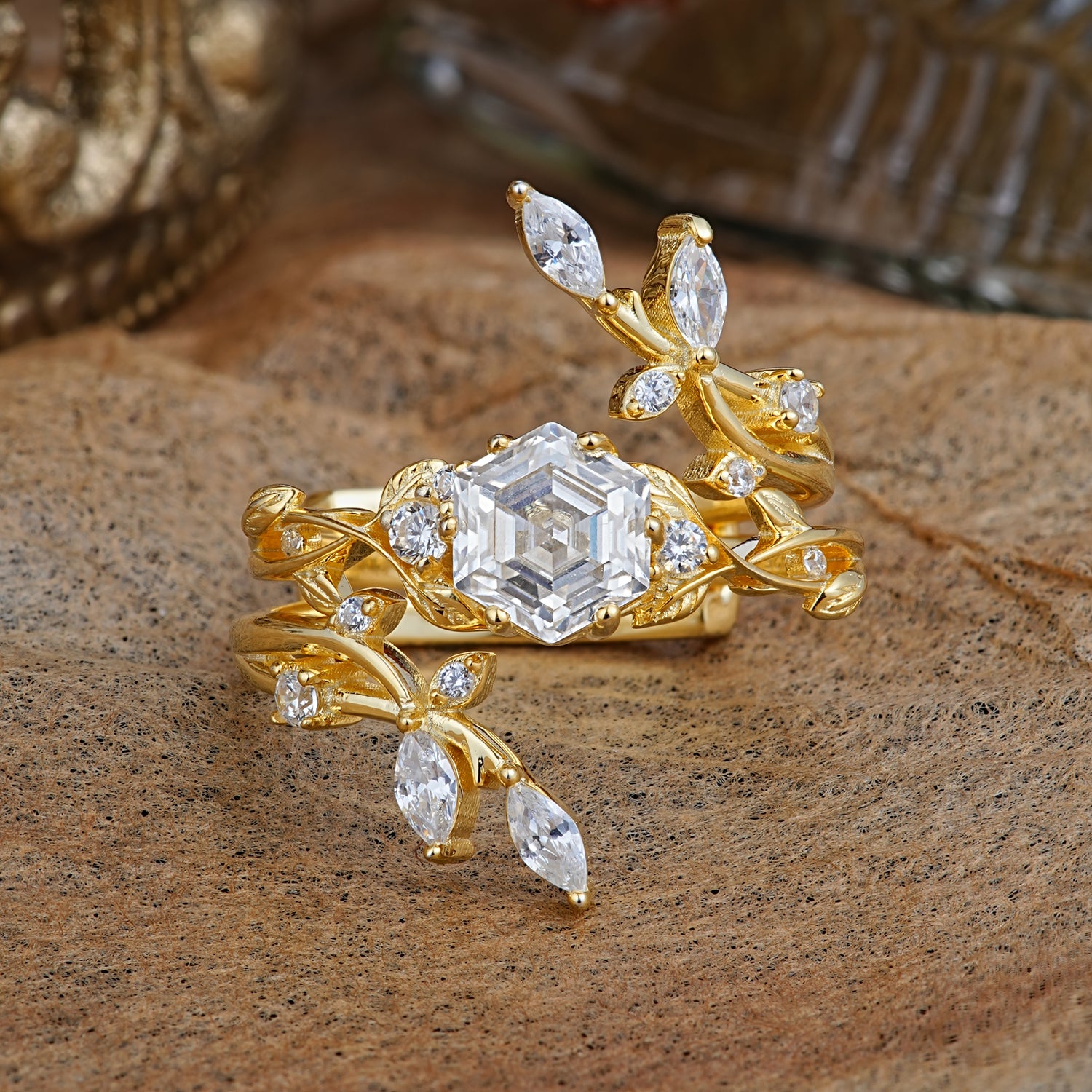 SR17146 Moissanite Ring - Yellow-Gold