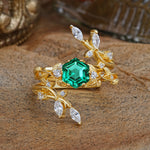 SR17146 Emerald Ring - Yellow-Gold