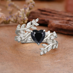 Elegant Heart-Shaped Nature Inspired Black Onyx Ring – Perfect for Engagement or Wedding