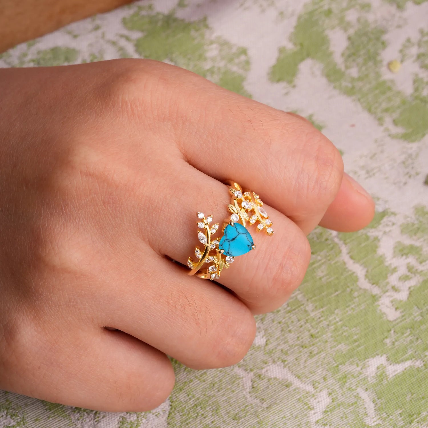 Elegant Heart-Shaped Nature Inspired Turquoise Ring – Perfect for Bridal Ring Set