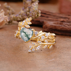 Elegant Heart-Shaped Nature Inspired Moss Agate Ring – Perfect for Engagement or Wedding