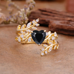 Elegant Heart-Shaped Nature Inspired Black Onyx Ring – Perfect for Engagement or Wedding