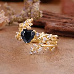 Elegant Heart-Shaped Nature Inspired Black Onyx Ring – Perfect for Engagement or Wedding