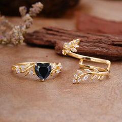 Elegant Heart-Shaped Nature Inspired Black Onyx Ring – Perfect for Engagement or Wedding