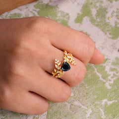 Elegant Heart-Shaped Nature Inspired Black Onyx Ring – Perfect for Engagement or Wedding