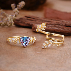 Elegant Heart-Shaped Nature Inspired Alexandrite Ring – Perfect for Engagement or Wedding