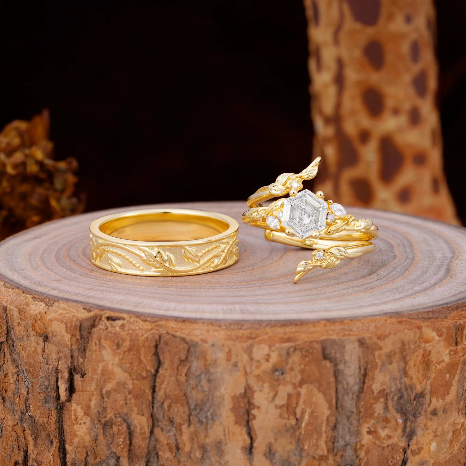 Nature Inspiration Luxury Retro 4-Prong Moissanite Promise Couples Rings