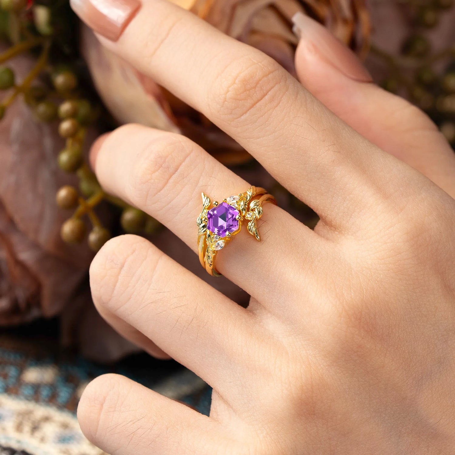 Botanical 4 Prong Hexagon Amethyst Bridal Ring Set