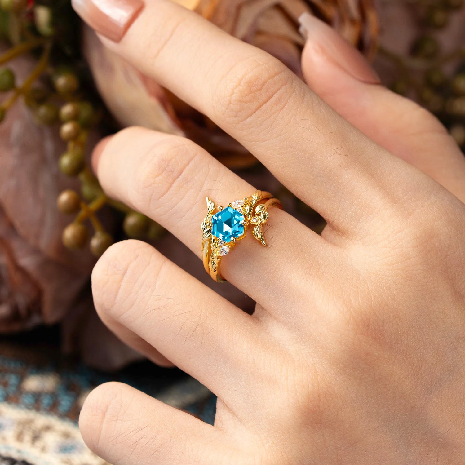 Botanical 4 Prong Hexagon Aquamarine Bridal Ring Set
