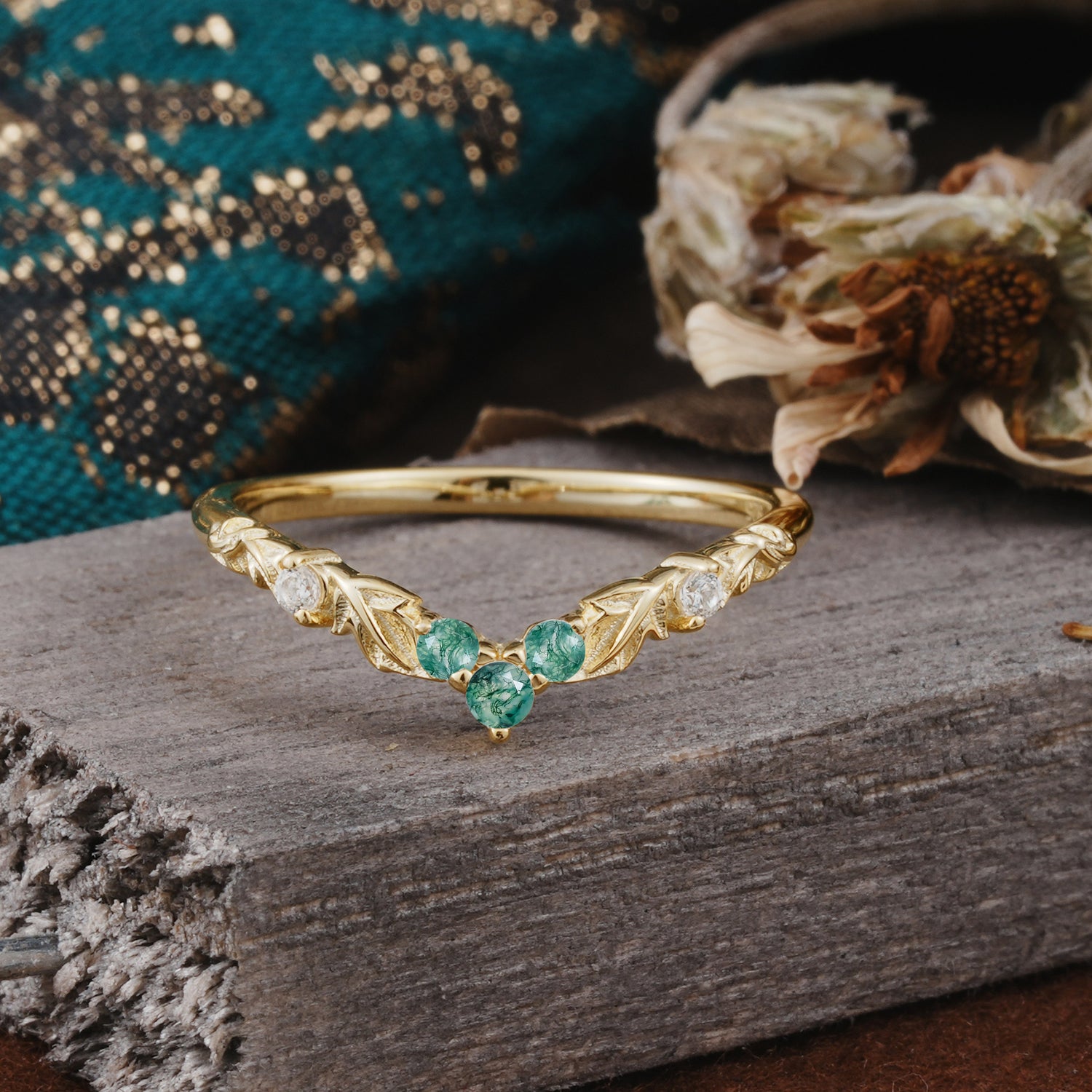 Unique Round Cut Moss Agate Curved Wedding Ring
