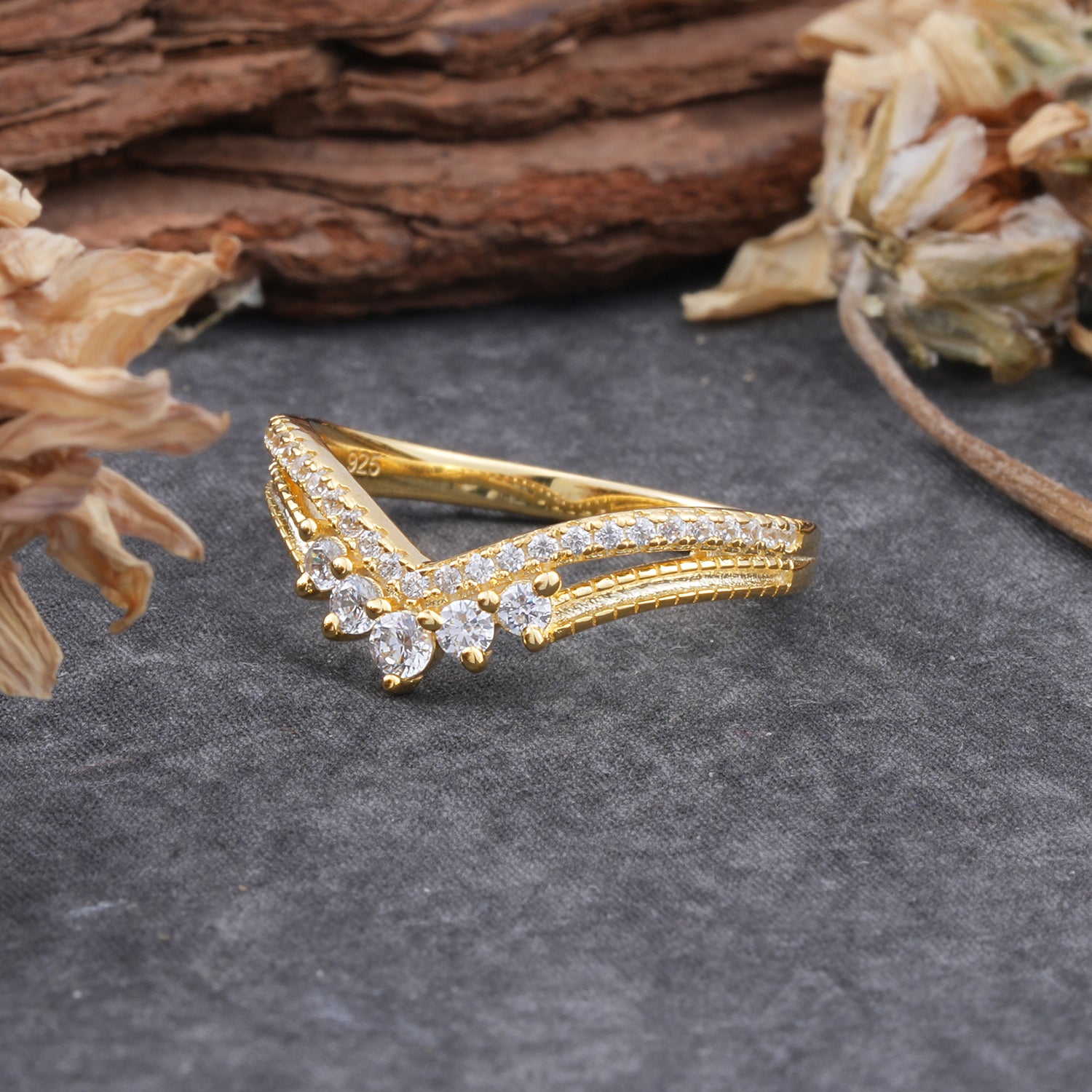 Elegant Round Cut V-Shaped Moissanite Curved Wedding Band