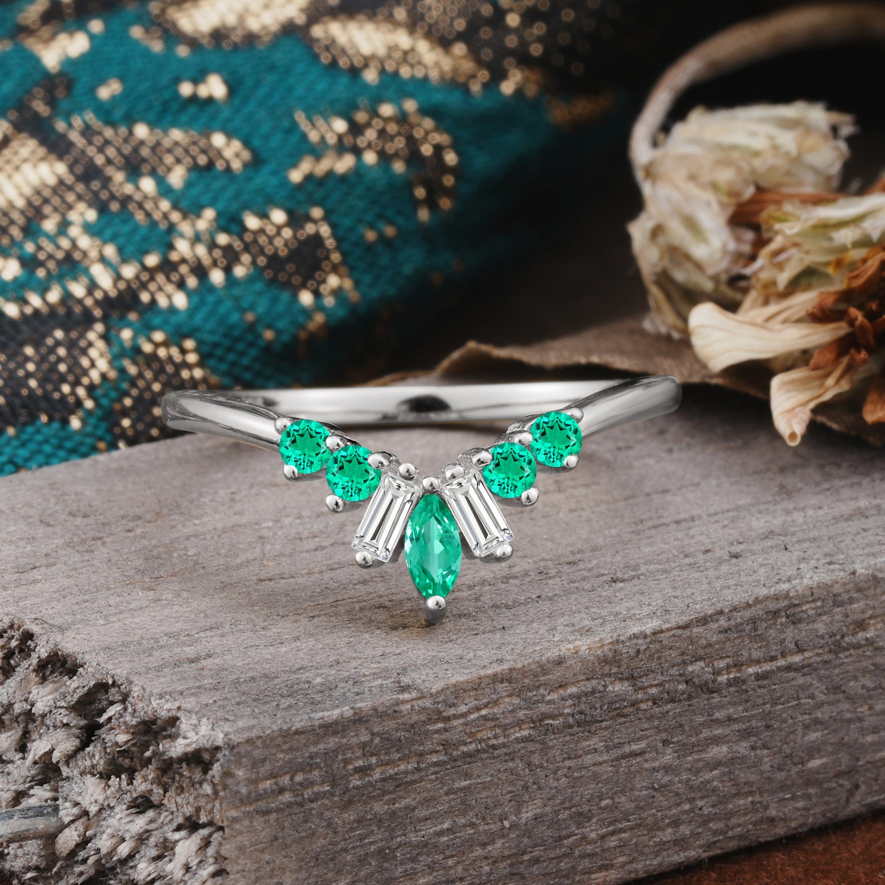 SR17216 Emerald Ring - Additional view