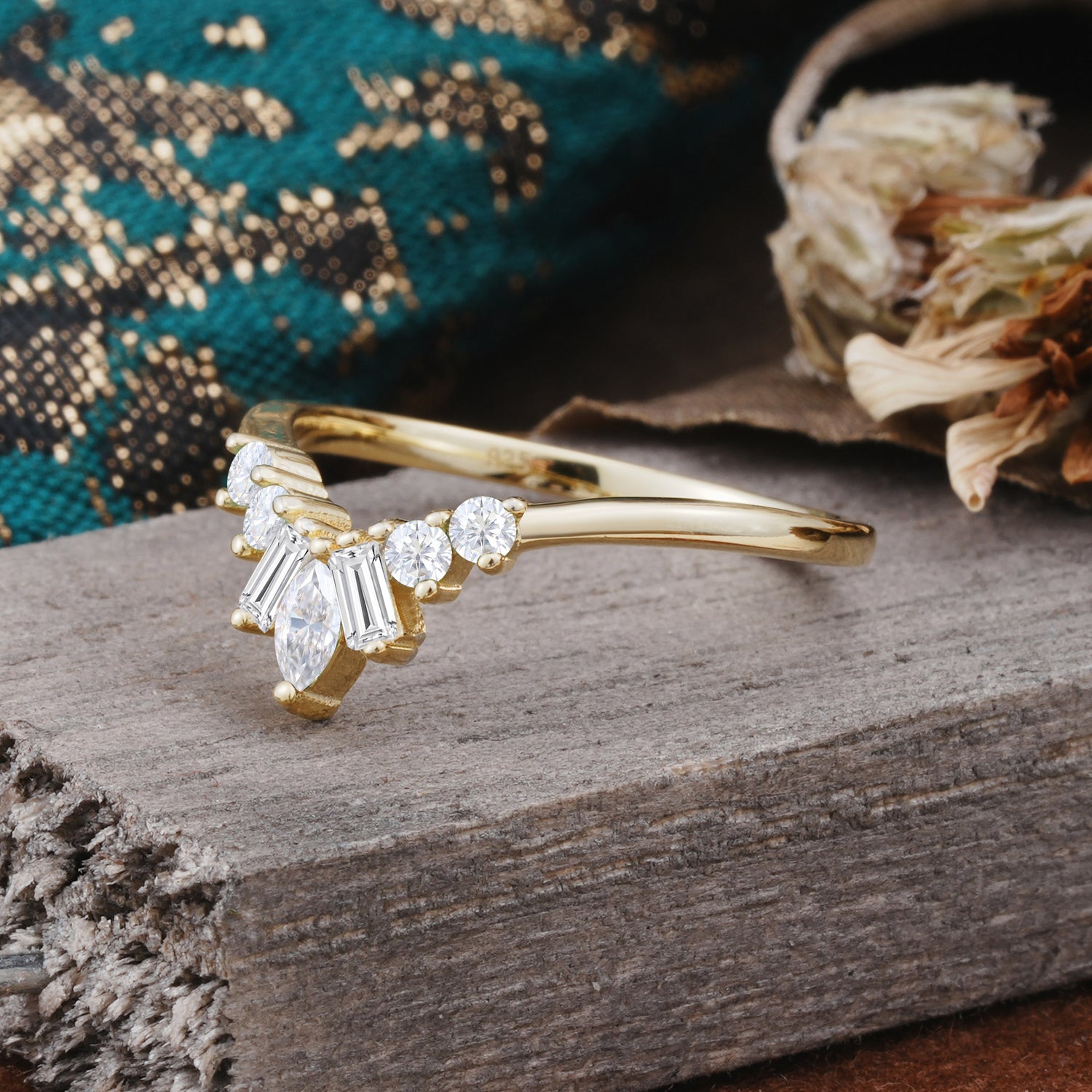 SR17216 Moissanite Ring - White-Gold