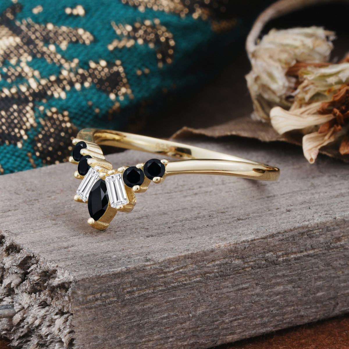 SR17216 Black Onyx Ring - White-Gold