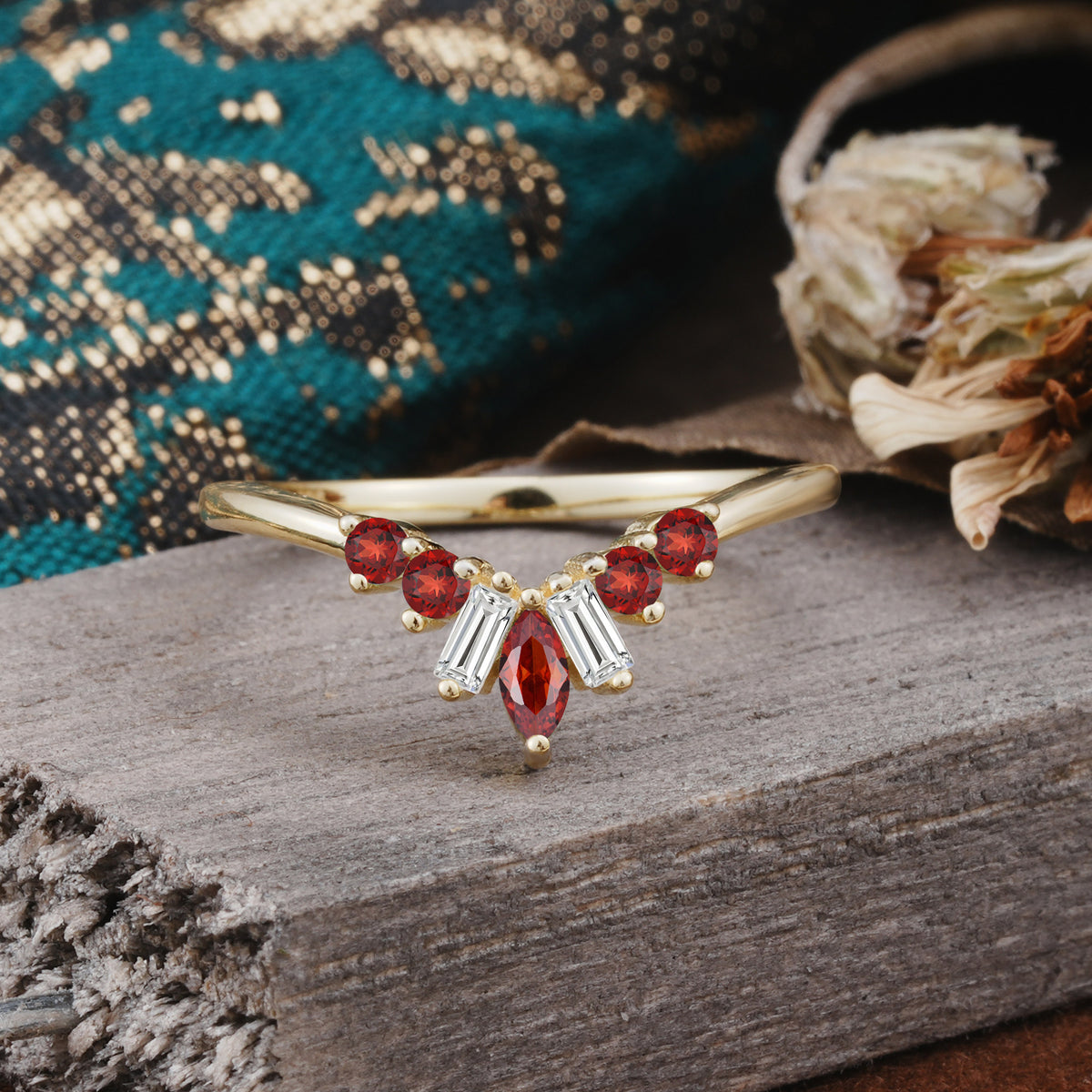 SR17216 Garnet Ring - Yellow-Gold