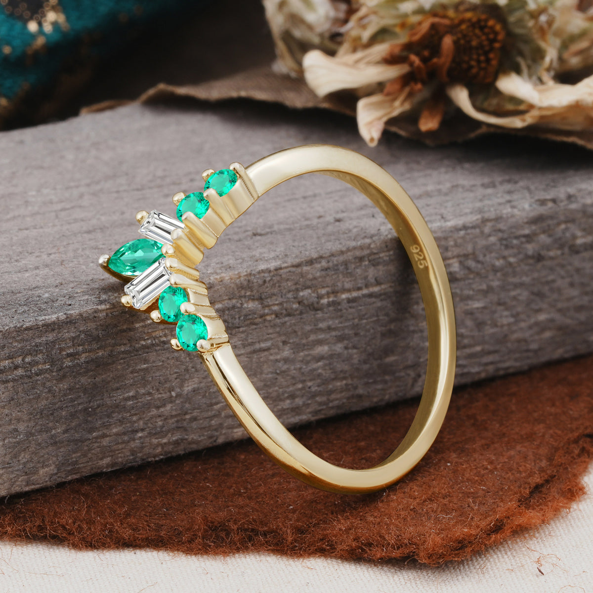 SR17216 Emerald Ring - Additional view