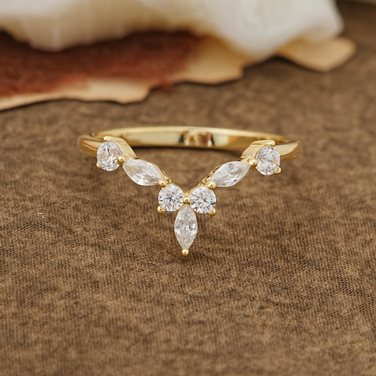 SR17218 Moissanite Ring - Yellow-Gold