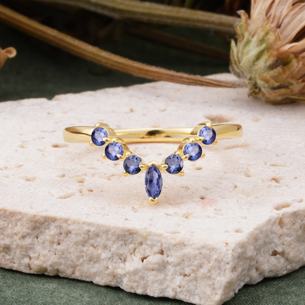 SR17234 Tanzanite Ring - Yellow-Gold