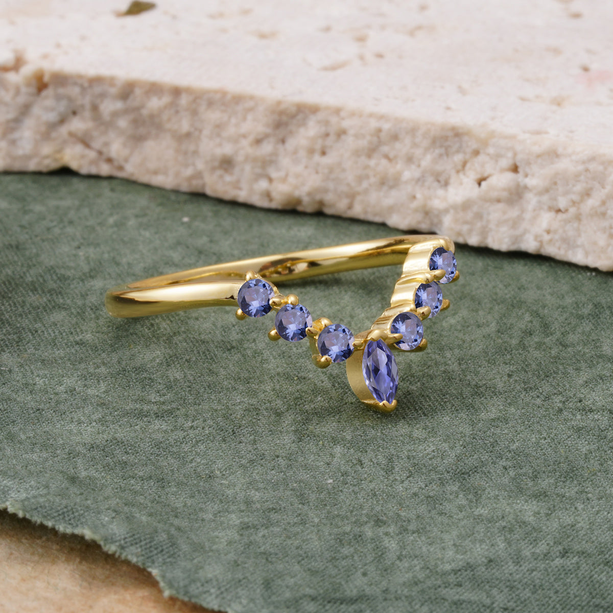 SR17234 Tanzanite Ring - White-Gold