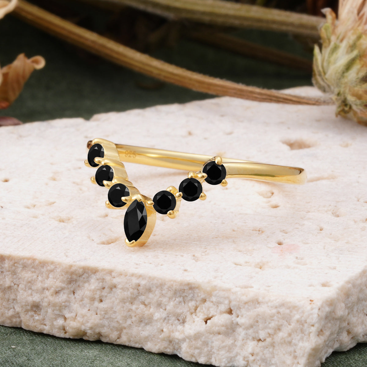 SR17234 Black Onyx Ring - Rose-Gold