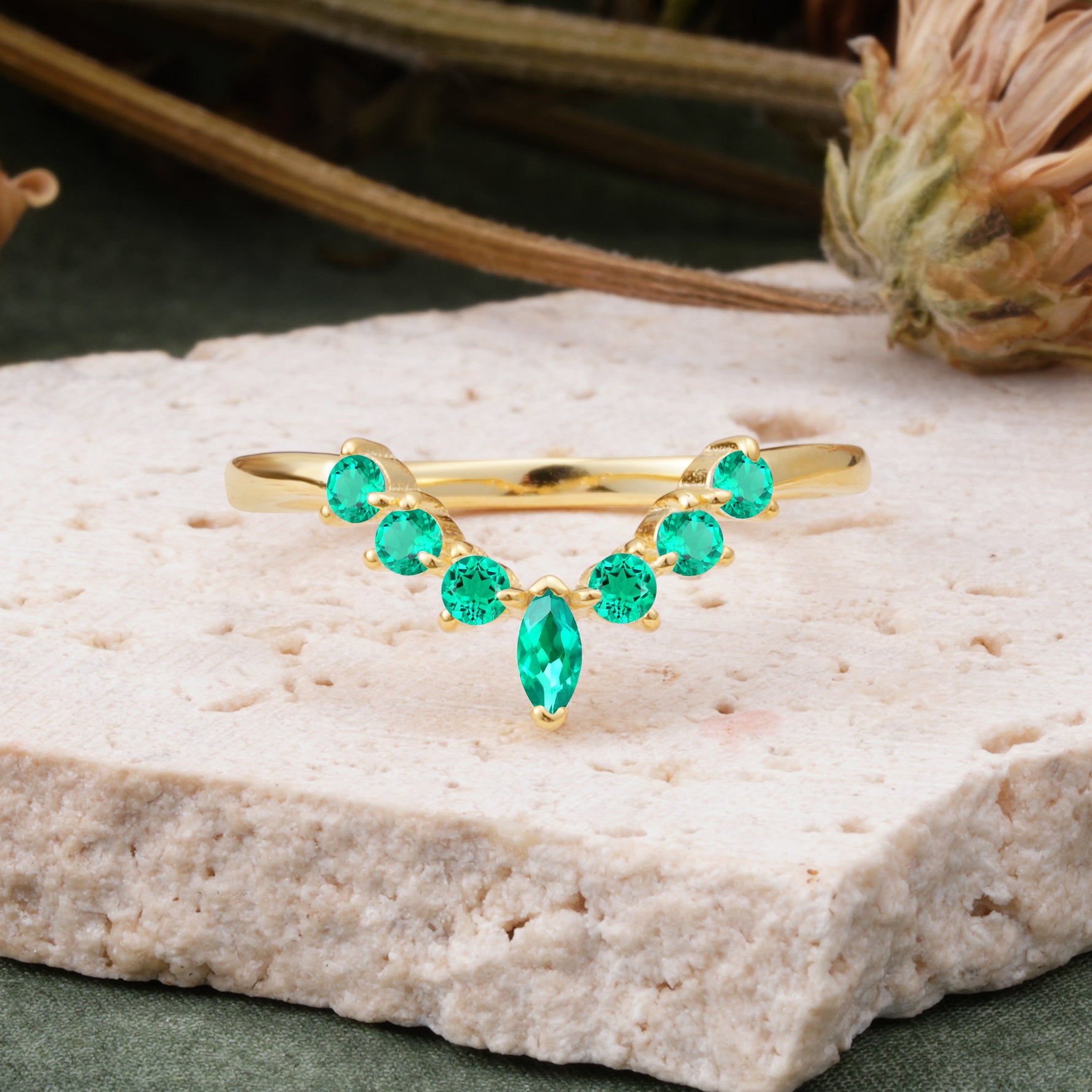 SR17234 Emerald Ring - Yellow-Gold