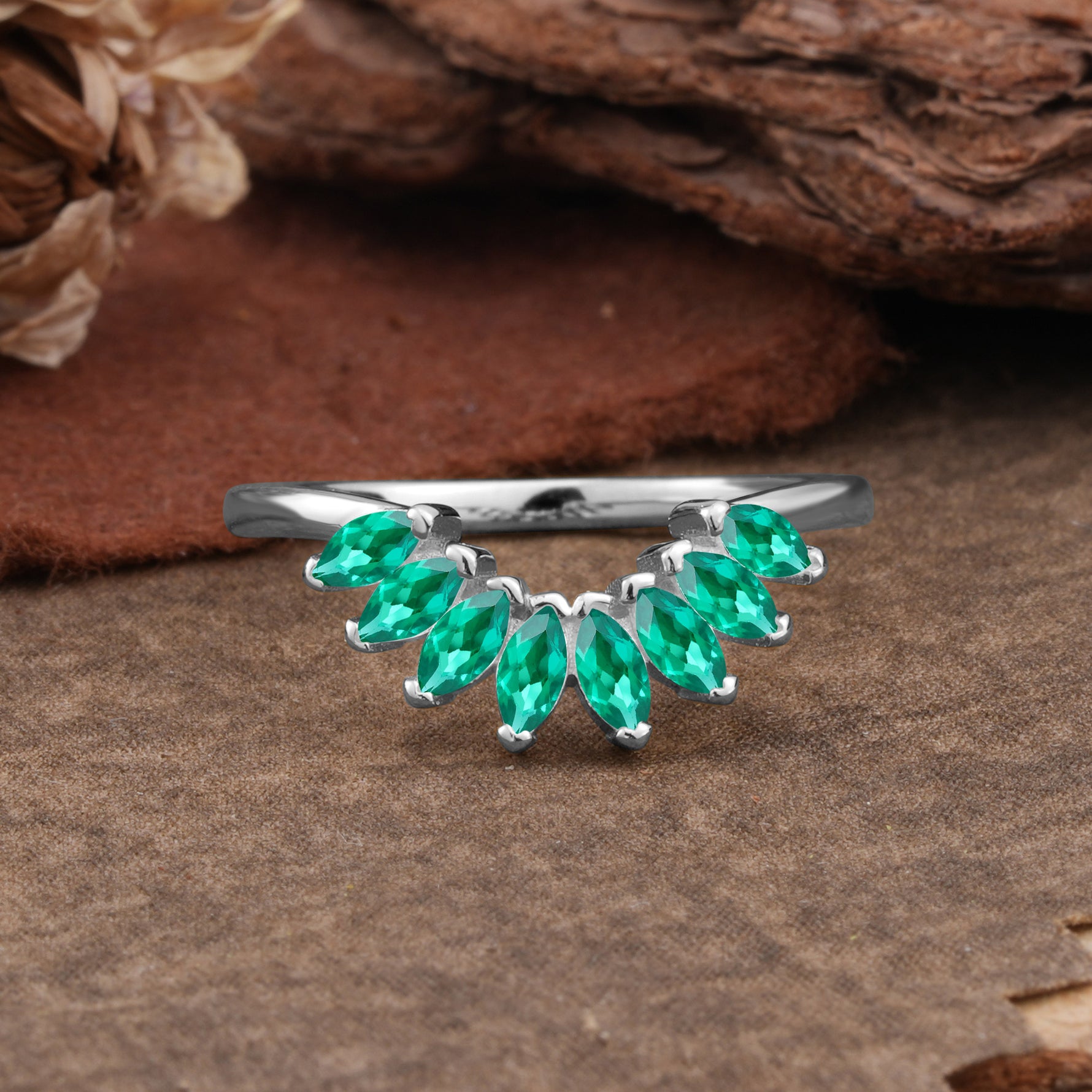 SR17236 Emerald Ring - Additional view