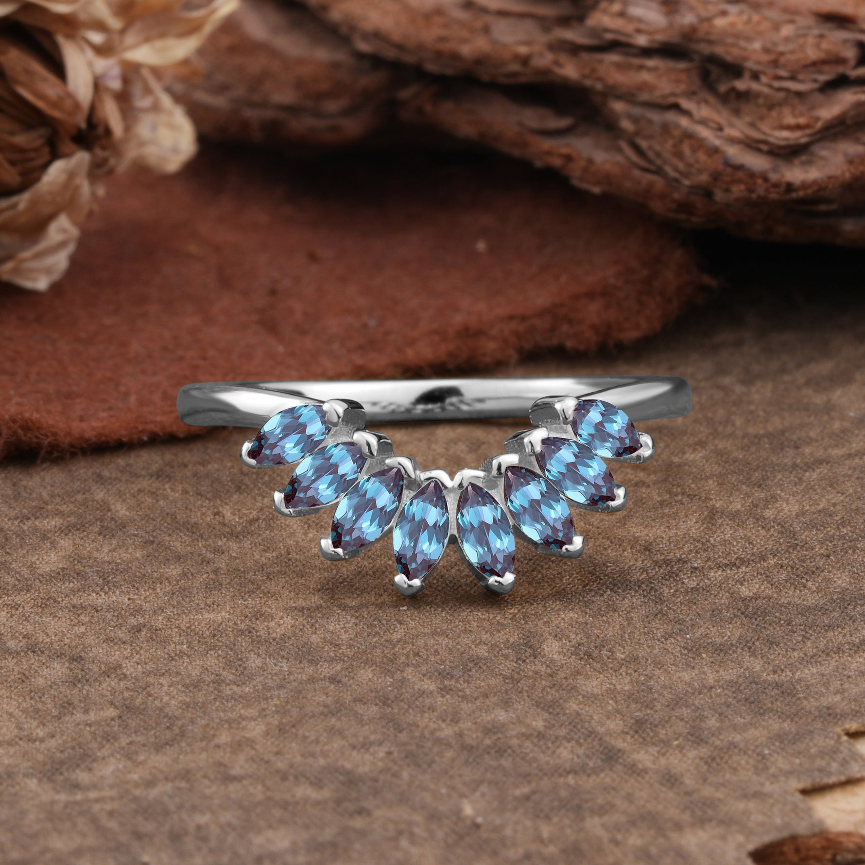 SR17236 Alexandrite Ring - Additional view
