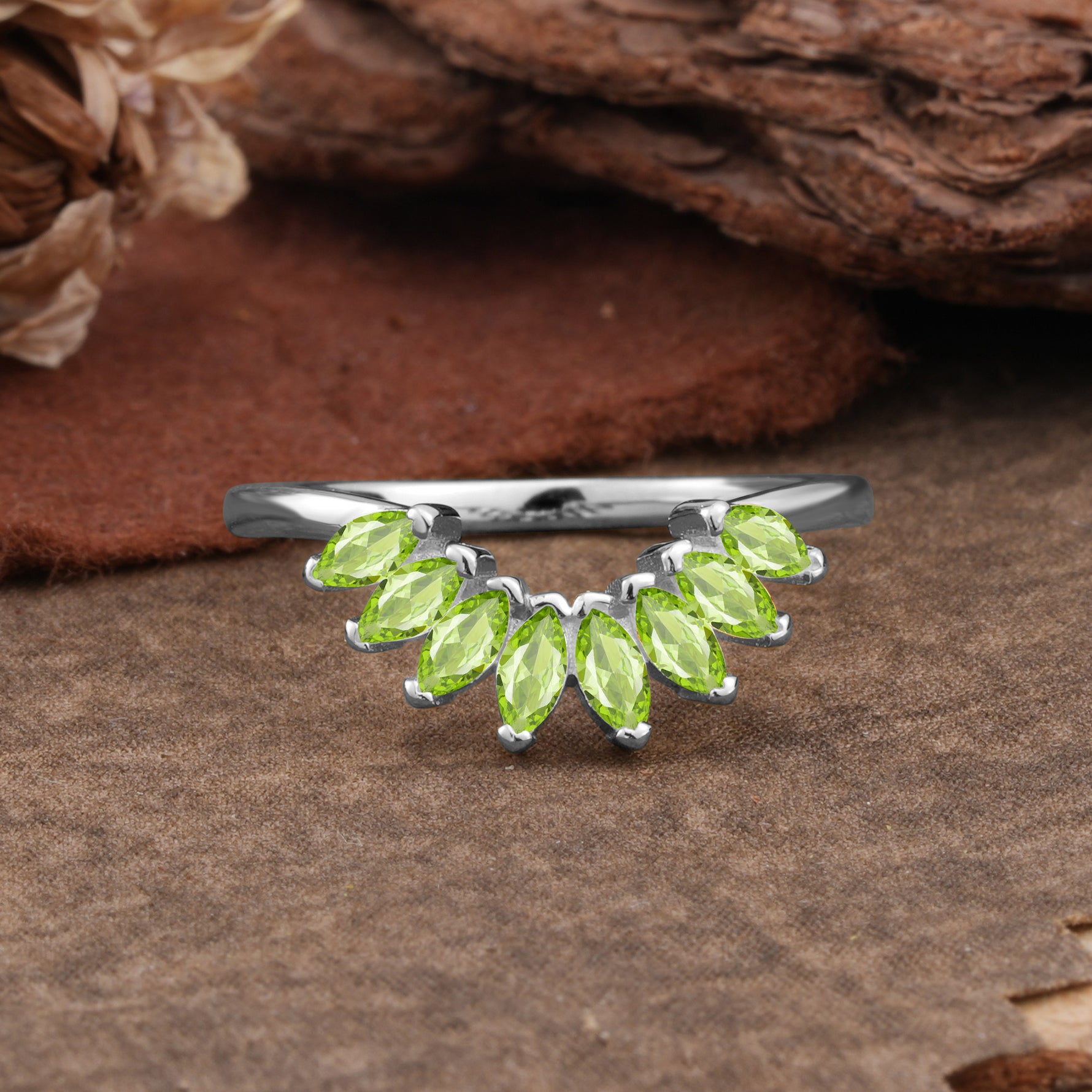SR17236 Peridot Ring - Additional view