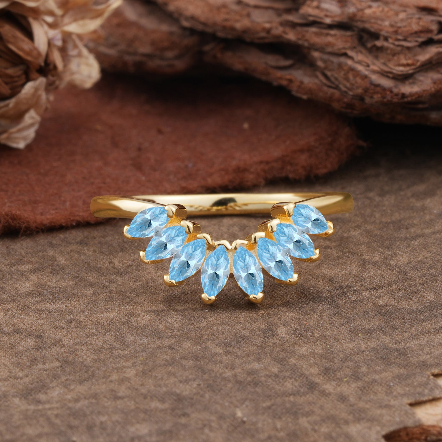 SR17236 Aquamarine Ring - Yellow-Gold