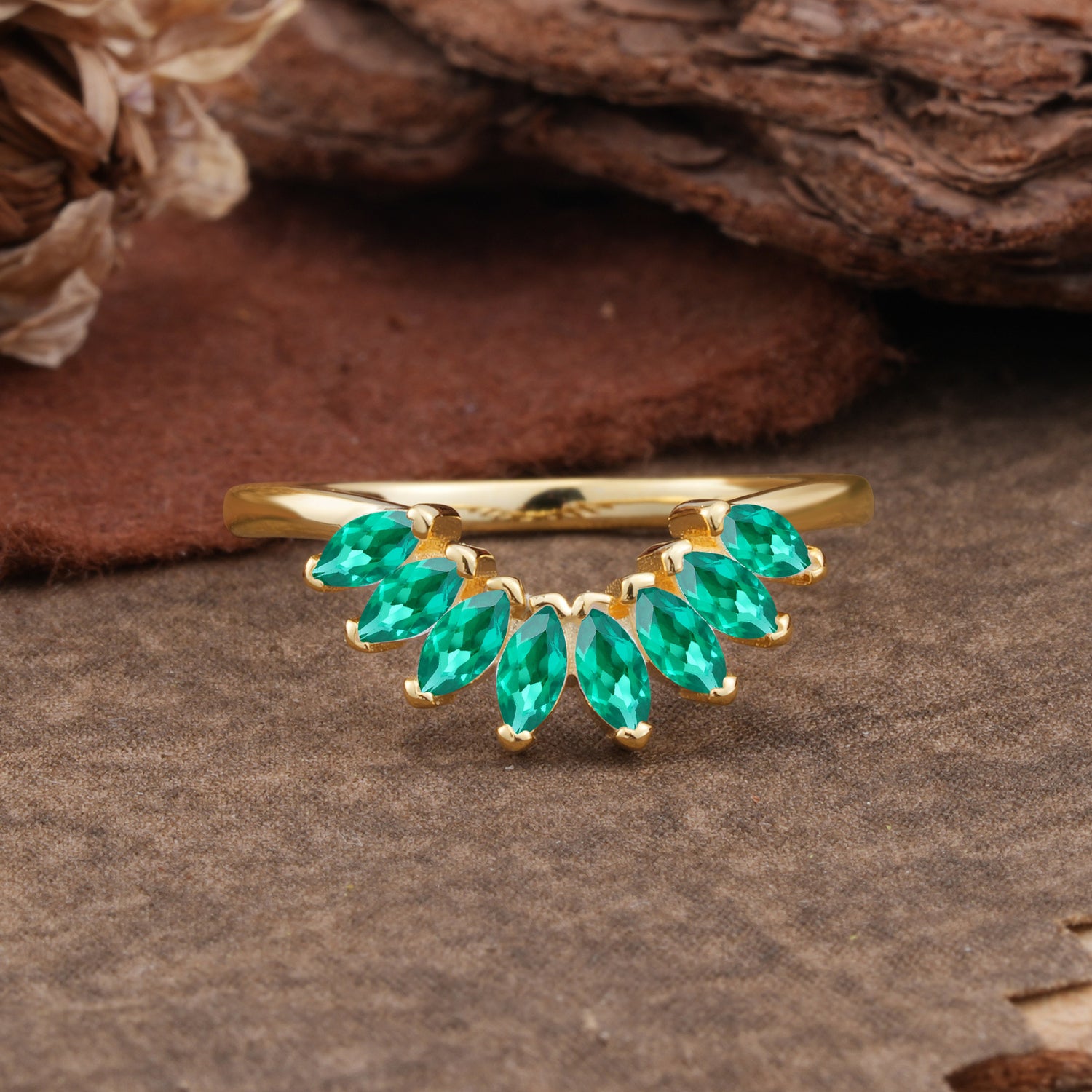 SR17236 Emerald Ring - Yellow-Gold