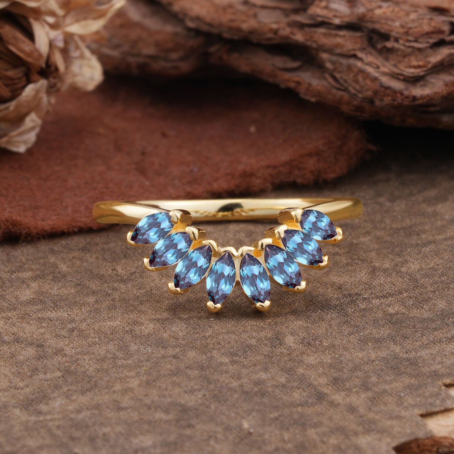 SR17236 Alexandrite Ring - Yellow-Gold