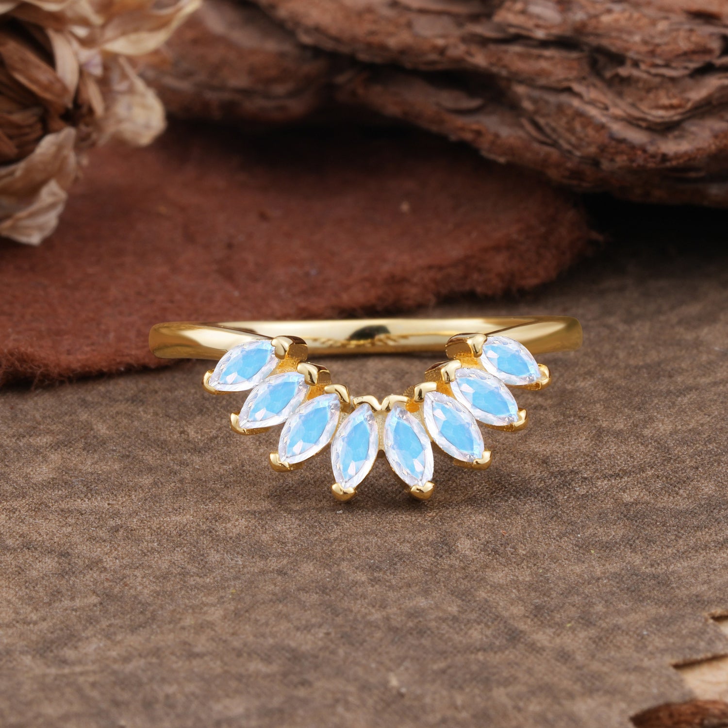 SR17236 Moonstone Ring - Yellow-Gold