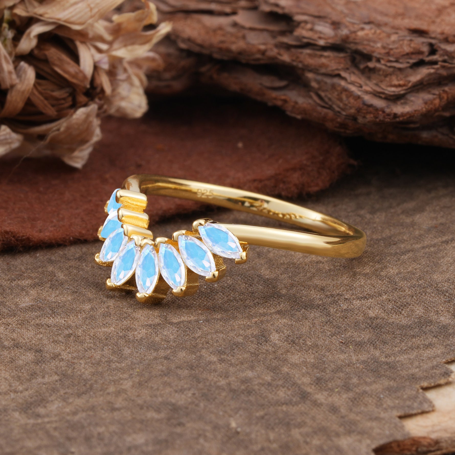 SR17236 Moonstone Ring - White-Gold