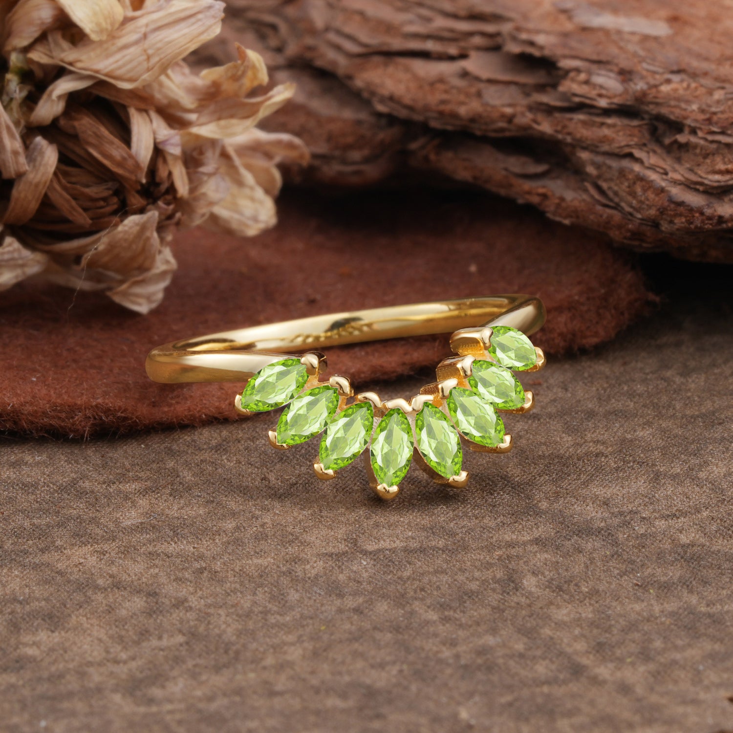 SR17236 Peridot Ring - Rose-Gold
