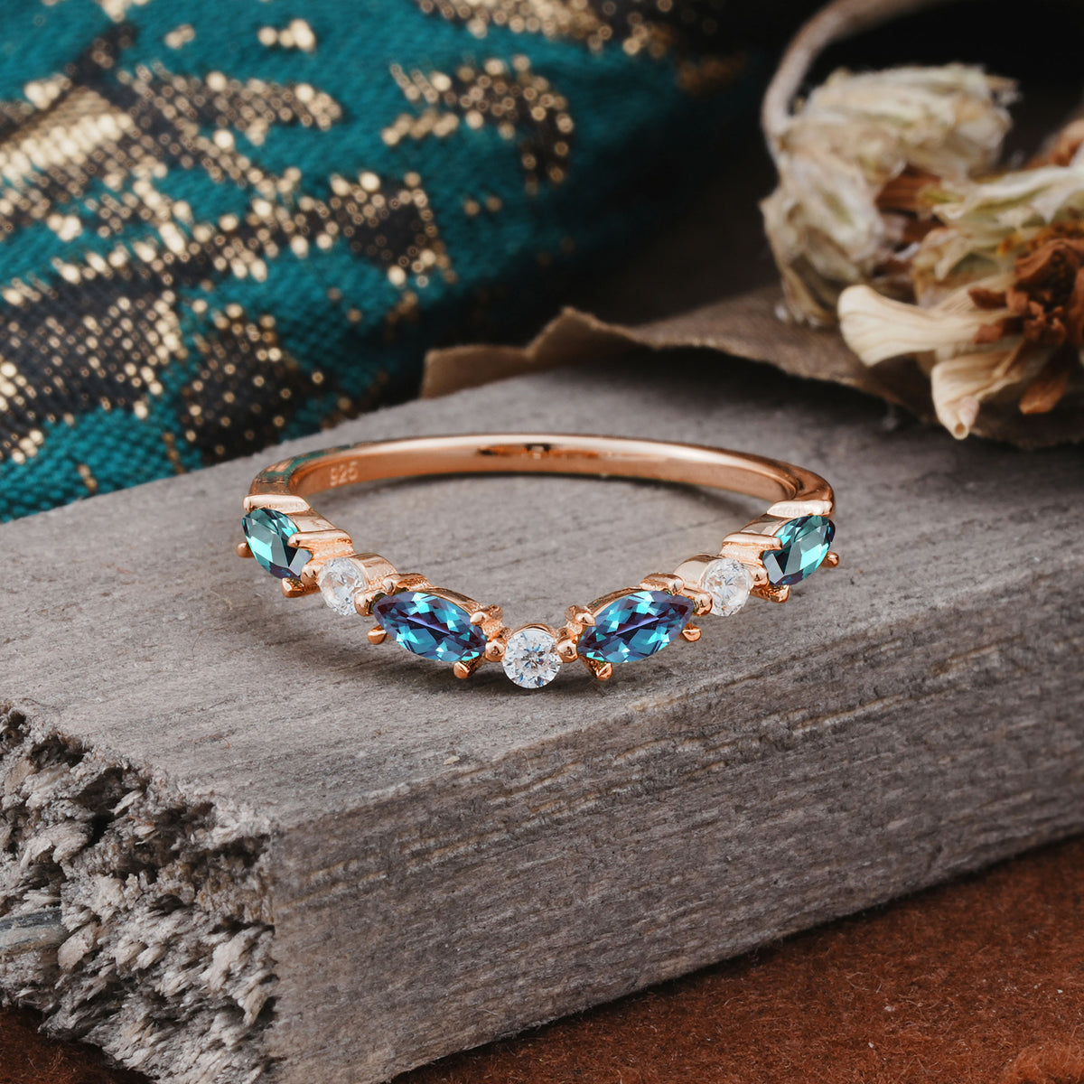 SR17241 Alexandrite Ring - Additional view