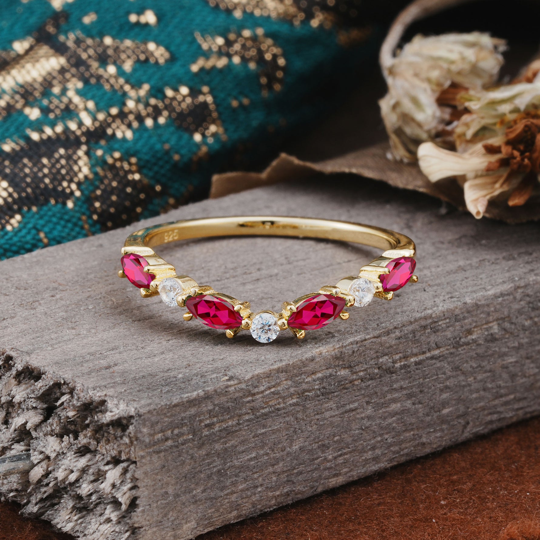 SR17241 Ruby Ring - Yellow-Gold
