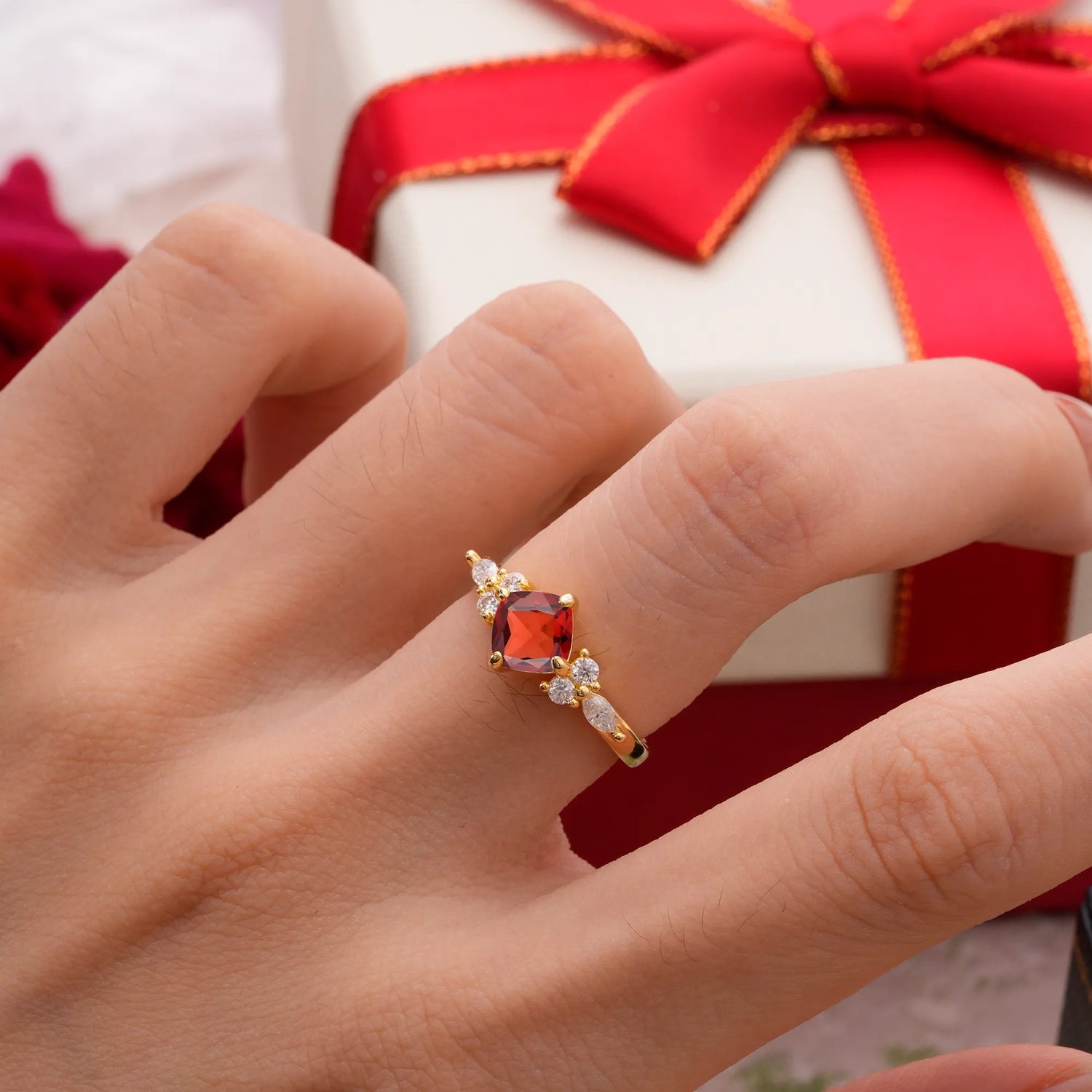 Classic Elegant 4-Prong Princess Cut Garnet Engagement Ring