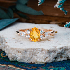 Sophisticated 4-Prong Oval Cut Citrine Engagement Ring
