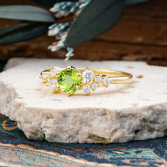 Classic 6-Prong Round Cut Peridot Engagement Ring