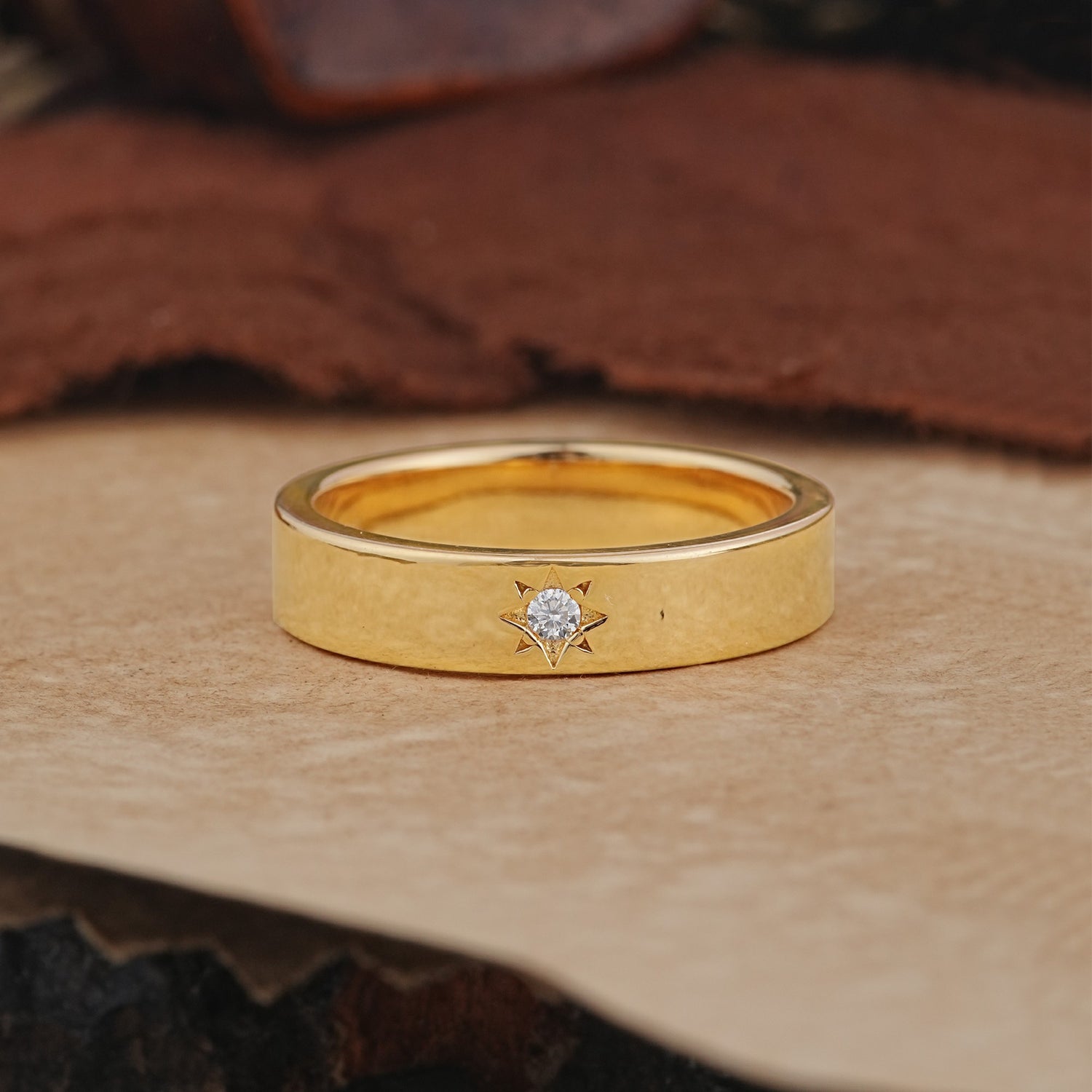 Vintage Starburst Single Moissanite Domed Wedding Band