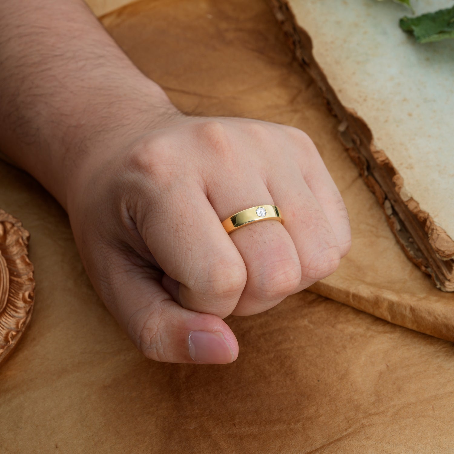 Iuxurious Hexagon Cut Moissanite Engagement Men's ring