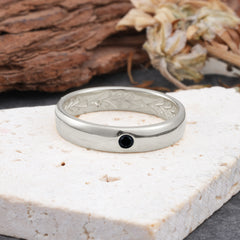 Iuxurious Round Cut Black Onyx Engagement Men's ring