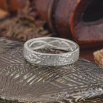 Hammered Inner Infinity Engraved Men' Wedding Band - Additional view